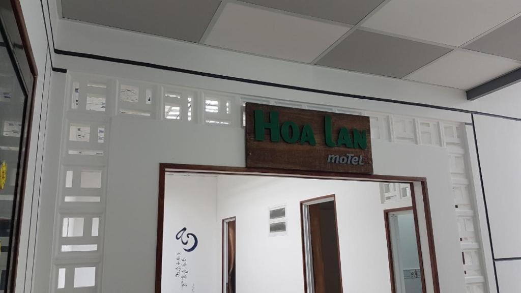 Hoa Lan Motel & Homestay Giong Tu Dien ภายนอก รูปภาพ
