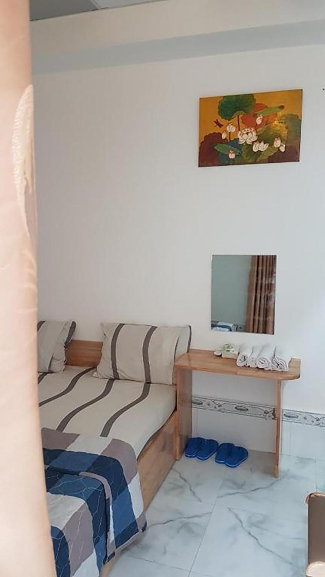 Hoa Lan Motel & Homestay Giong Tu Dien ภายนอก รูปภาพ